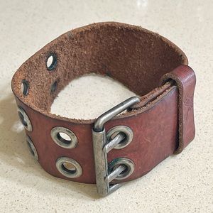Vintage American Eagle Outfitters Leather Bracelet